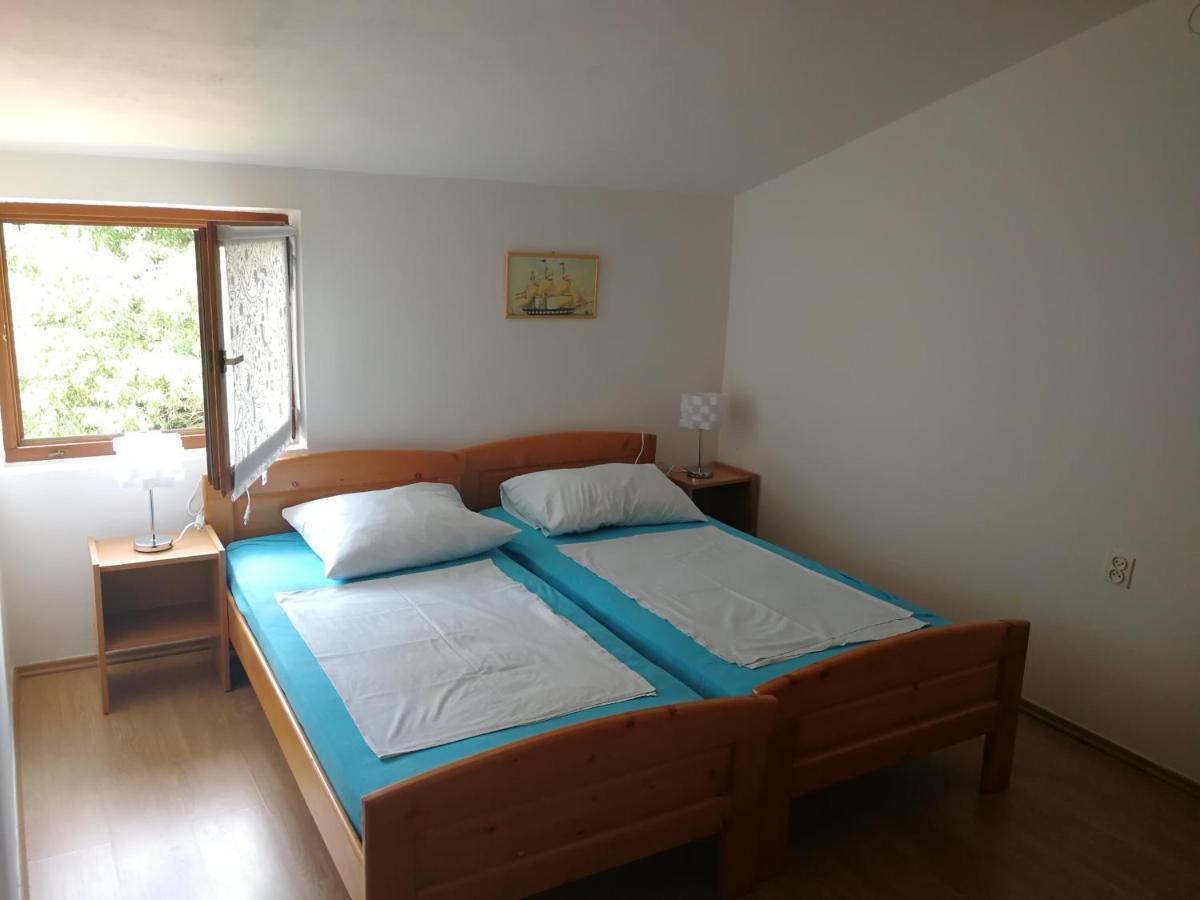 Apartmani Nea Biograd Na Moru Exterior photo